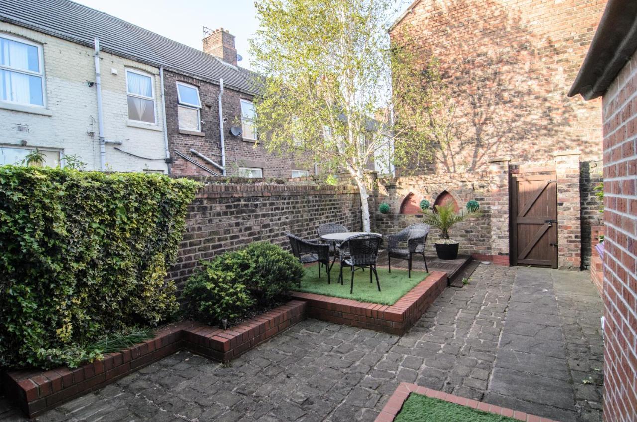Riverpool - Elegant House 1 Minute Walk To Anfield Stadium Villa ลิเวอร์พูล ภายนอก รูปภาพ