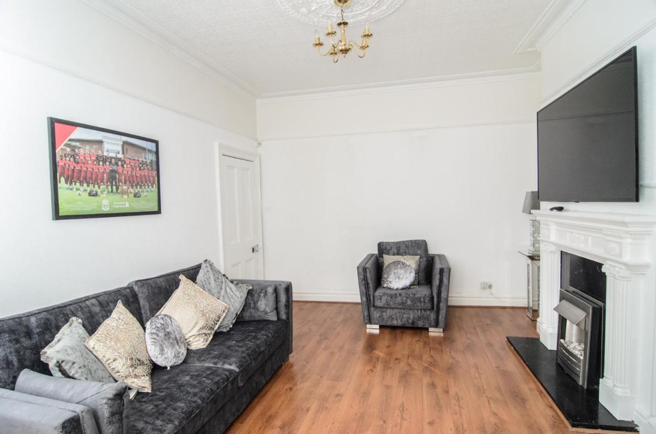 Riverpool - Elegant House 1 Minute Walk To Anfield Stadium Villa ลิเวอร์พูล ภายนอก รูปภาพ